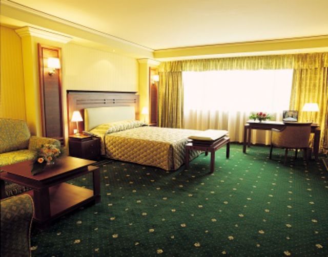 Grand Hotel Sofia - corner suite
