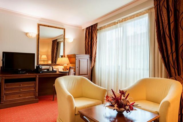 Hotel Crystal Palace - double/twin room luxury