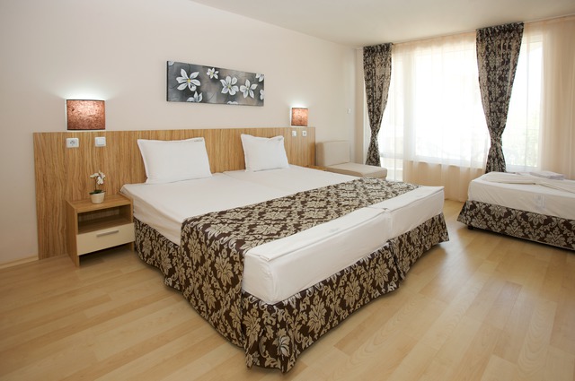 Karlovo Hotel - Triple bedroom 