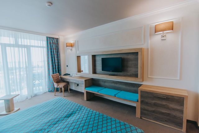 Tiara Beach Hotel - single room