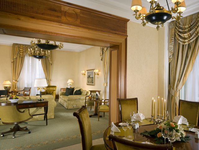 Sofia Hotel Balkan a Luxury Collection Hotel (ex Sheraton Hotel)