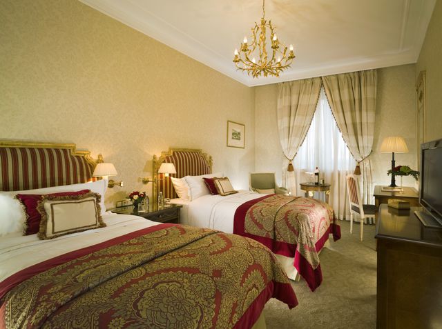 Sofia Hotel Balkan a Luxury Collection Hotel (ex Sheraton Hotel) - single room luxury