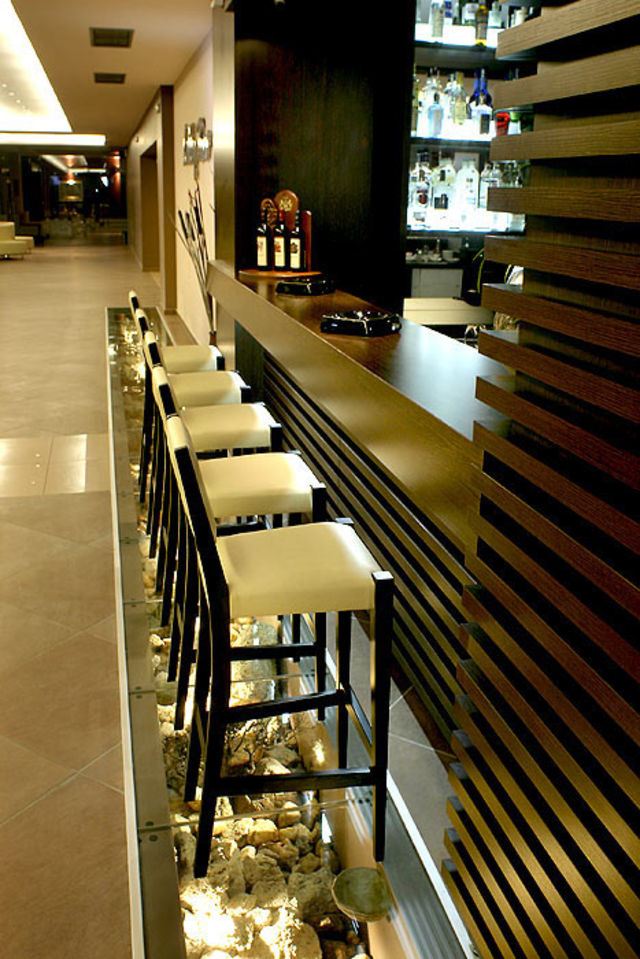 Kendros Hotel - Lobby bar