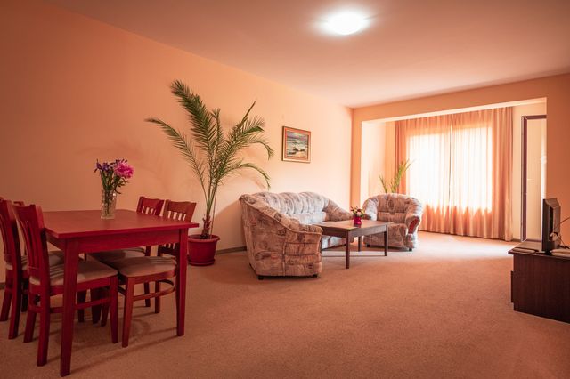 Paradise Green Park Hotel & Apartments - One bedroom apartment min 2 adults + 2 children 2-11.99 yo