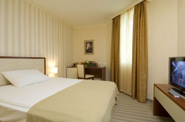 Hill Hotel - single room standard