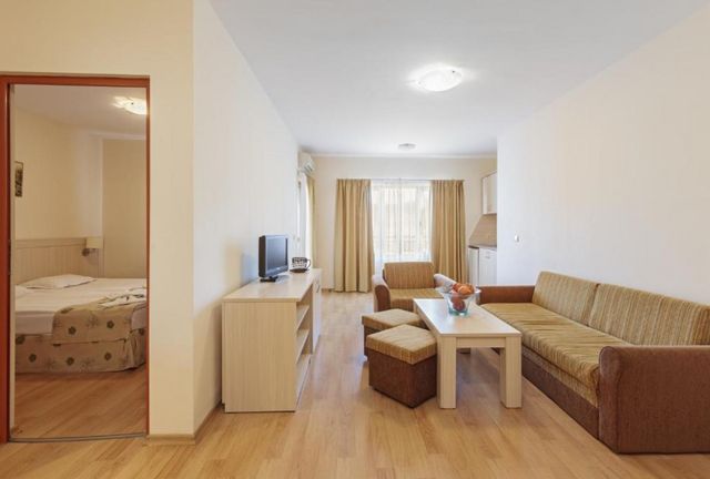 Serena Residence - One bedroom apartment standard plus 3 regular beds