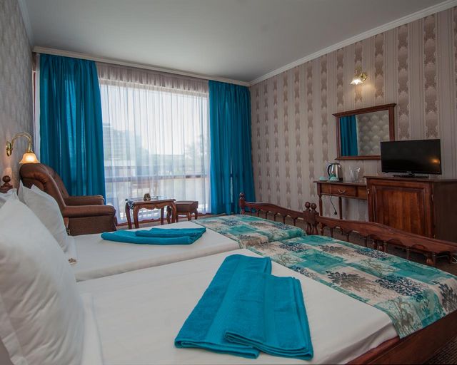 Hotel Mercury - single room luxury