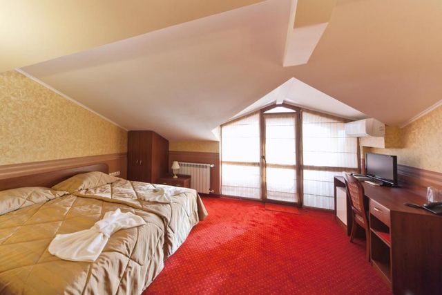 Park-hotel Sevastokrator - alpine room (glazed terrace) 2 pax