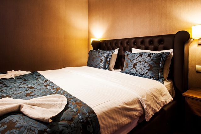   - grand suite (2-bedrooms)