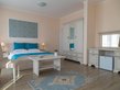 White Rock Castle Suite Hotel - junior suite park view