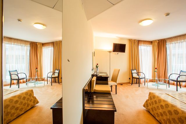 Europe Hotel - double/twin room luxury