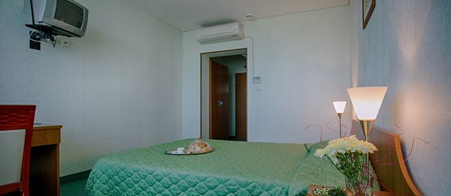 Hemus Hotel - single room classic