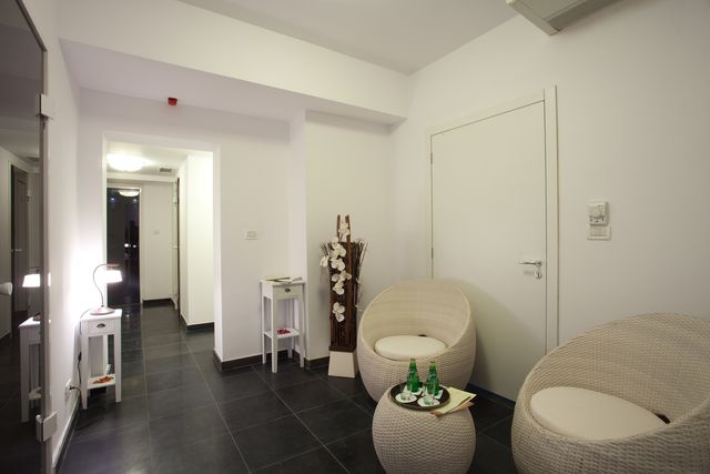 Oasis Hotel - one bedroom apartment ii floor