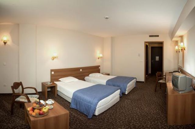 Golden Tulip Varna (Business Hotel Varna) - double room standard