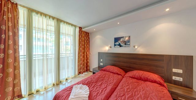 Marina City Hotel - two bedroom apartment