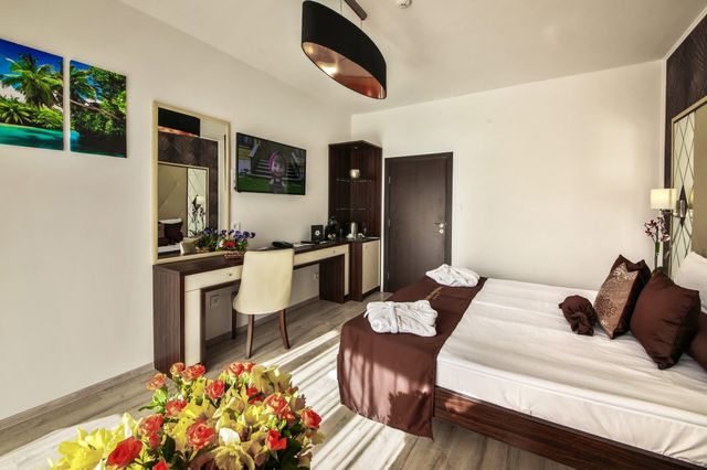 Prestige Deluxe Hotel Aquapark Club - two bedroom apartment (4 adults + 1 child)