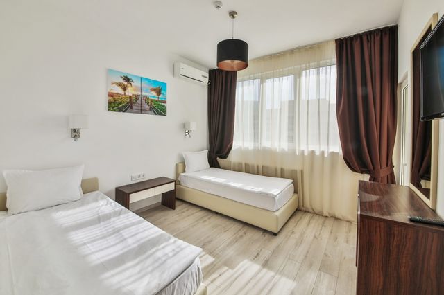 Mak Hotel - two bedroom apartment (4 adults + 1 child)