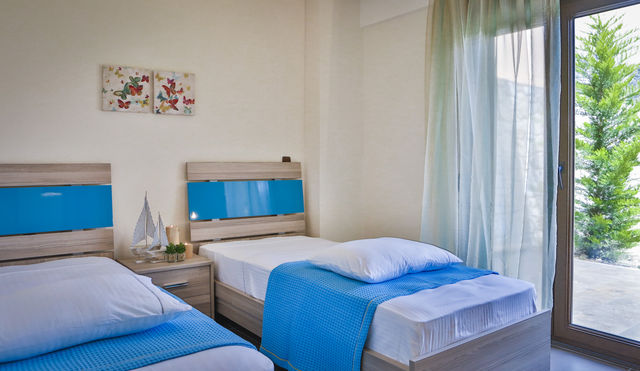 Nefeli Luxury Villas - 3 vile dormitor