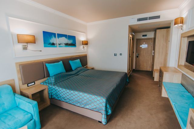 Tiara Beach Hotel - double/twin room