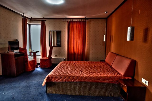 Hotel Friends - double/twin room luxury