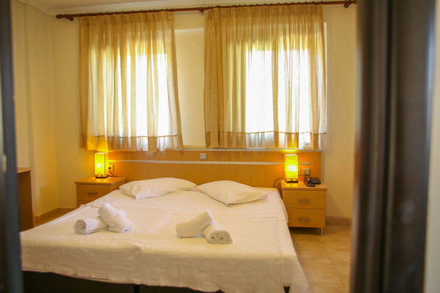 Elani Bay Resort - double/twin room