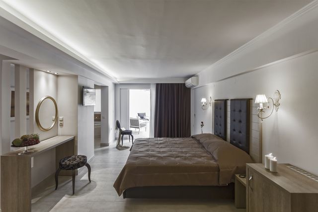 Lagomandra Hotel & Spa - double/twin room luxury