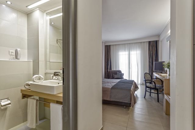 Lagomandra Hotel & Spa - double/twin room