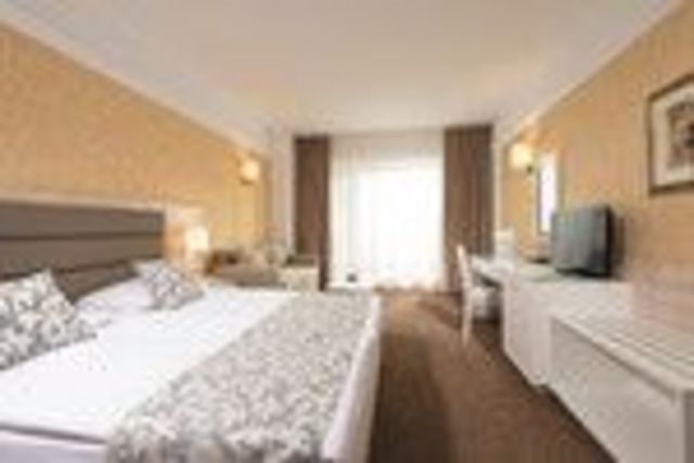 Dreams Sunny Beach Resort & SPA (ex Riu Helios Paradise) - Superior double room