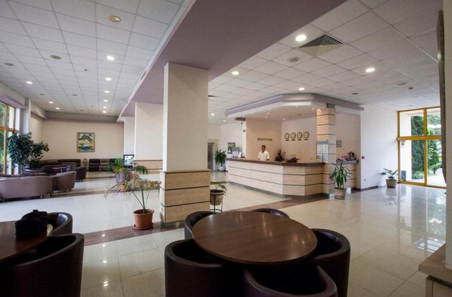 Park and Prima Hotel Continental