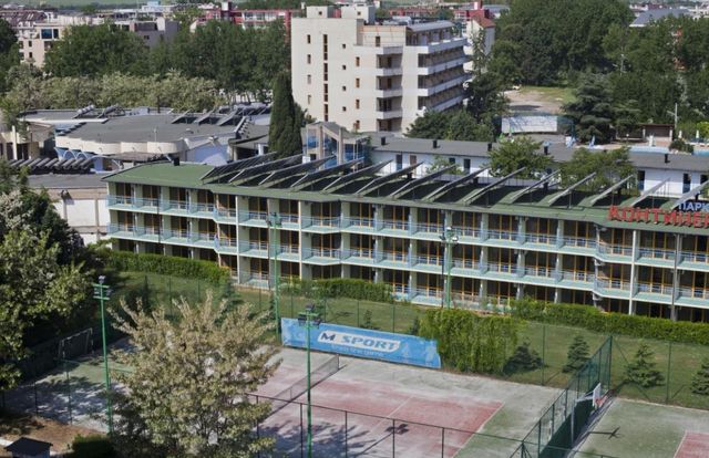 Park and Prima Hotel Continental