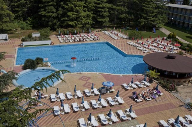Park and Prima Hotel Continental