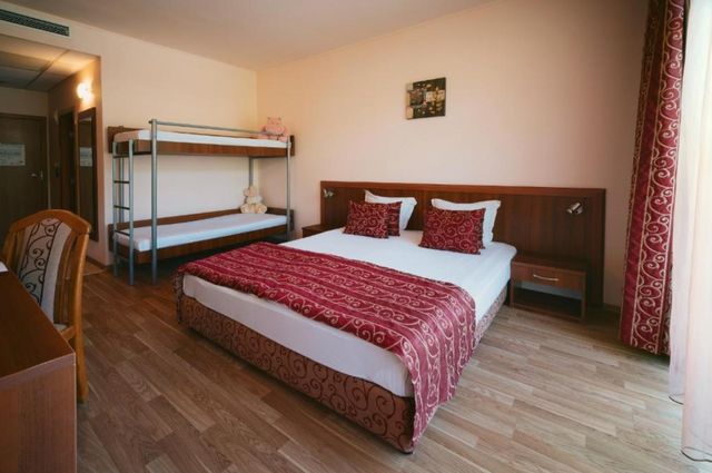 Kristal Hotel - family room (bunk bed extra beds for children only)
