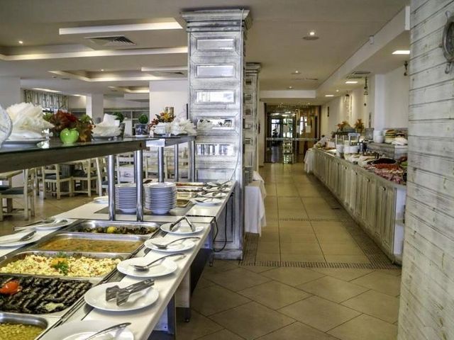 Oasis Del Mare Hotel - maaltijdplan