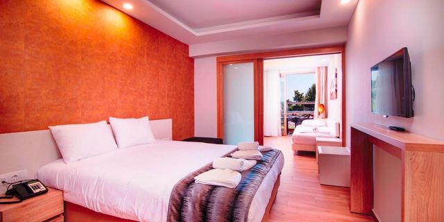 Poseidon Hotel Sea Resort - junior suite up to 5 pax