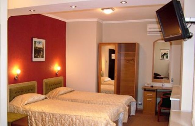 Ustra Hotel - DBL room 