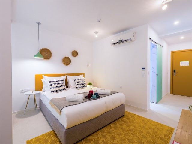 Ibis Styles Golden Sands Roomer Hotel - double/twin room