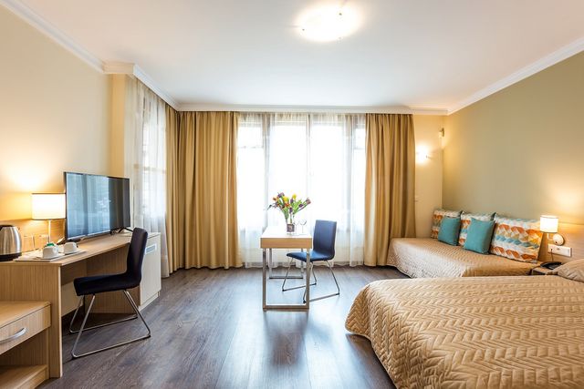 Geneva Hotel - double/twin room luxury