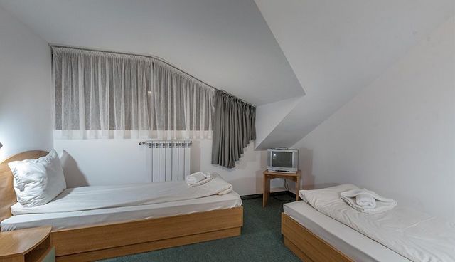 Iceberg Hotel - Family Mansard (2 rooms) without balcony