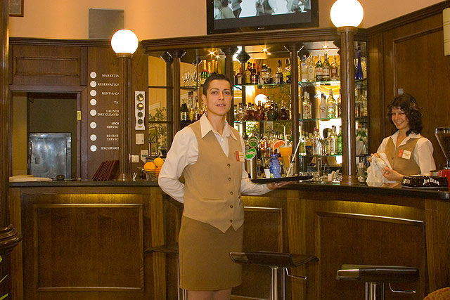 Seven Hills hotel - Lobby bar
