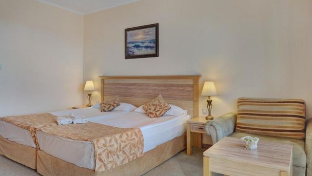 DIT Majestic Beach Resort - double/twin room