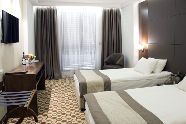 Central Hotel - Comfort room
