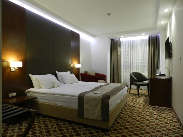 Central Hotel Bulgaria - double/twin room luxury