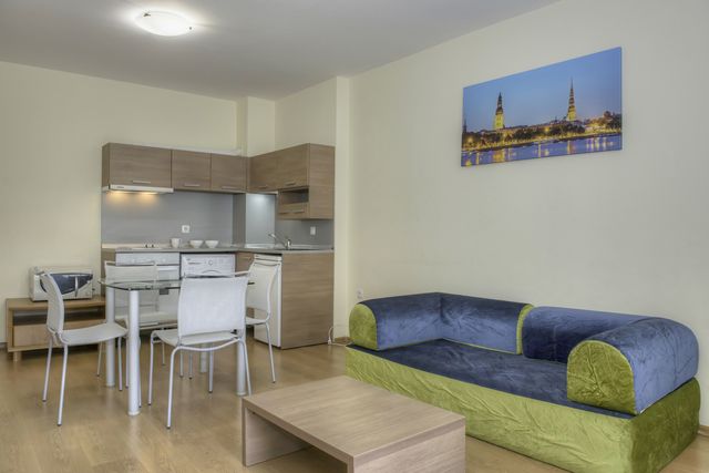 Exelsior Hotel Apartments - one bedroom apartment large