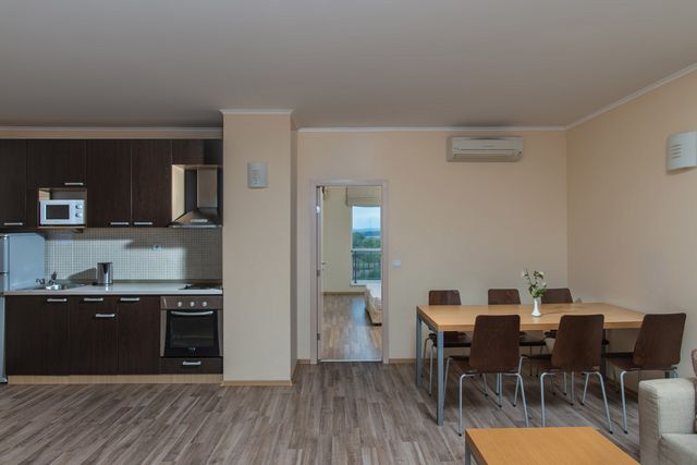 Obzor Beach Resort - apartament cu 3 dormitoare