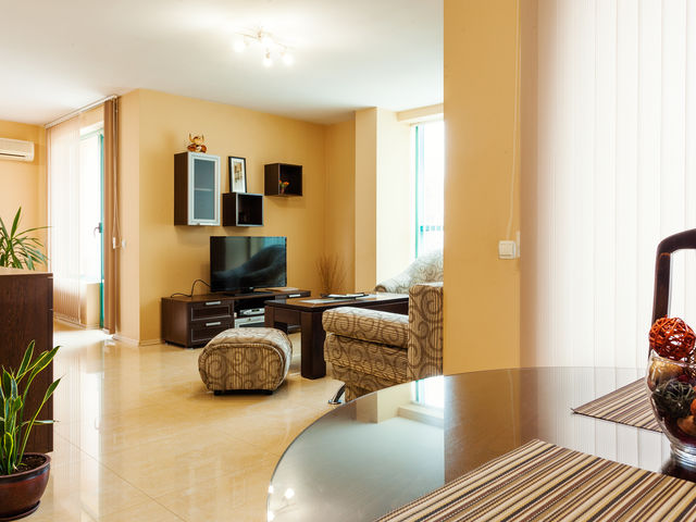 Bright House Hotel - 2-bedroom apartment