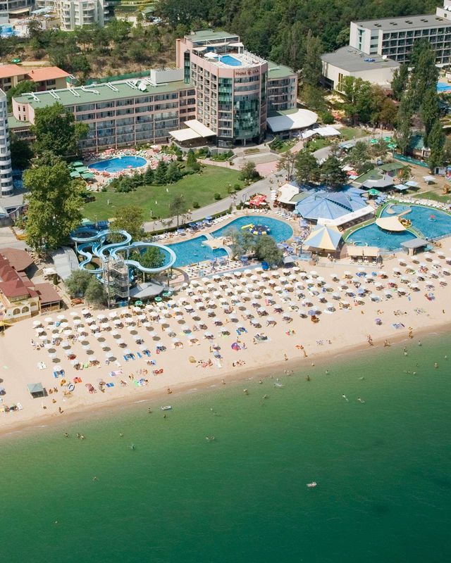Lilia hotel