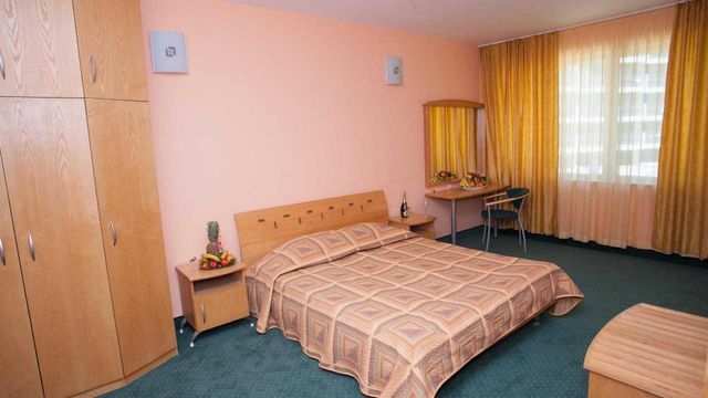 Slavyanski hotel - apartment