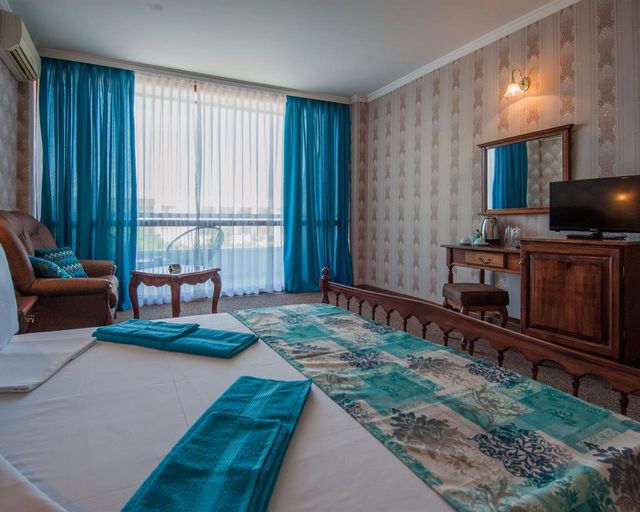 Hotel Mercury - single room luxury