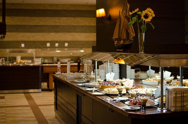 RIU Pravets Golf & SPA resort - Food and dining
