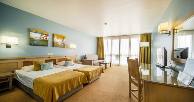 Club Hotel Miramar - double superior room
